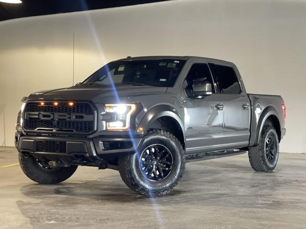 2018 Ford F150 Raptor - Image 5