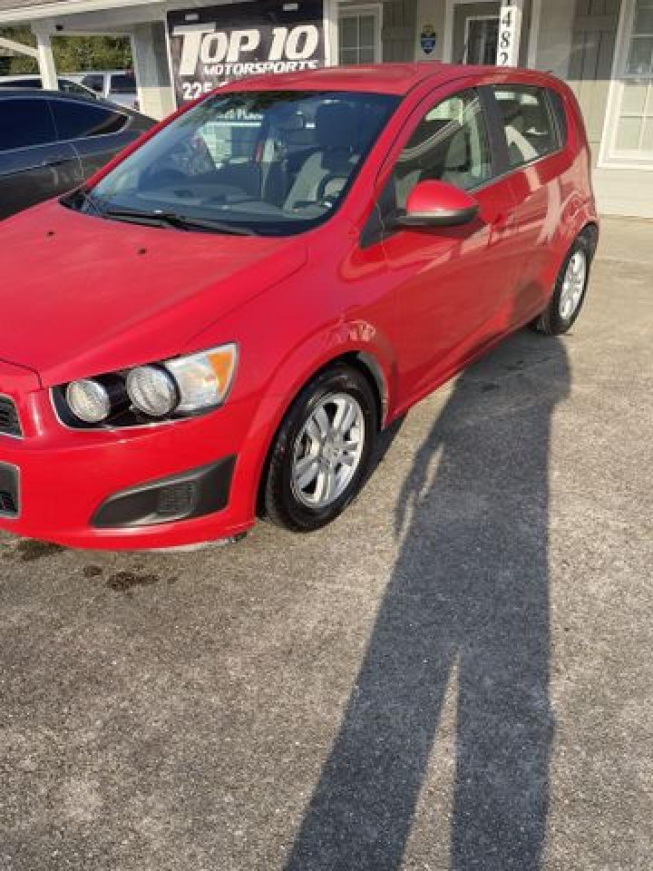 2012 Chevrolet Sonic Lt - Image 3