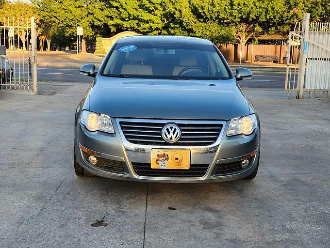 2007 Volkswagen Passat 2.0T - Фото 2