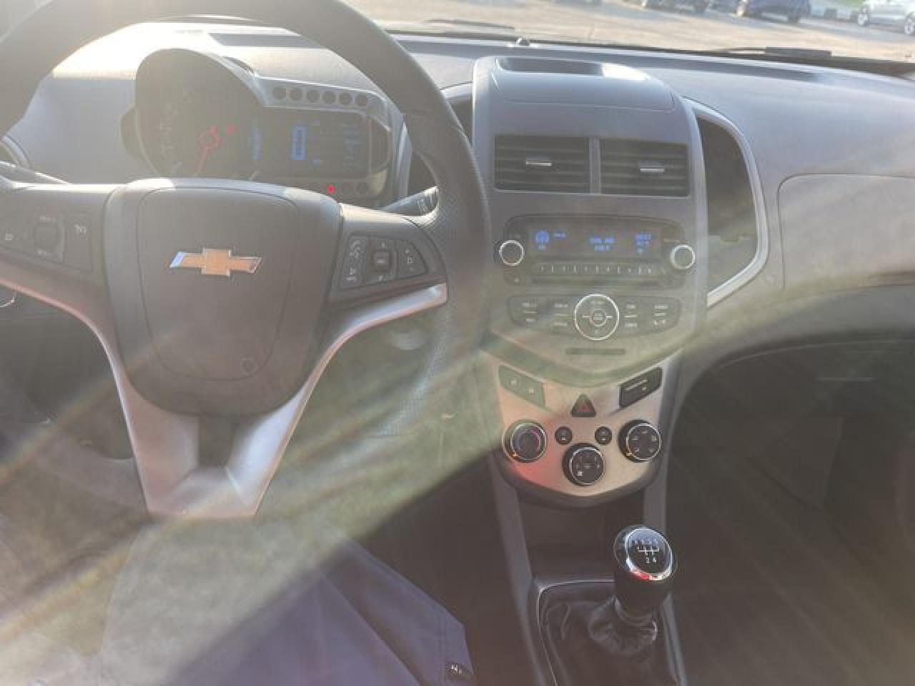 2012 Chevrolet Sonic Lt - Image 7