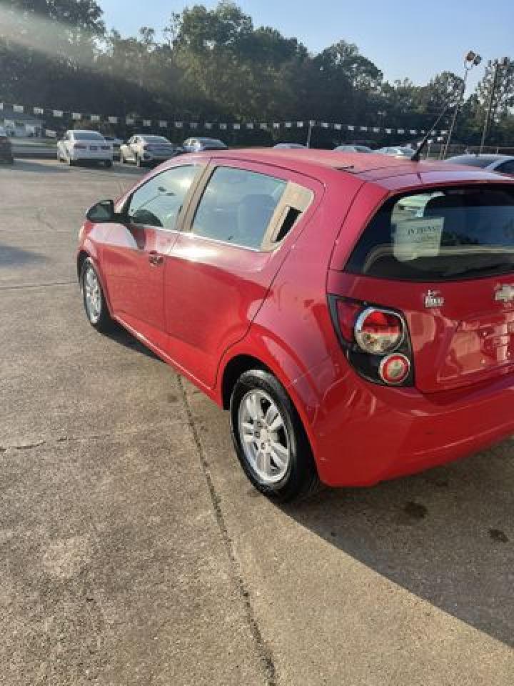 2012 Chevrolet Sonic Lt - Image 5