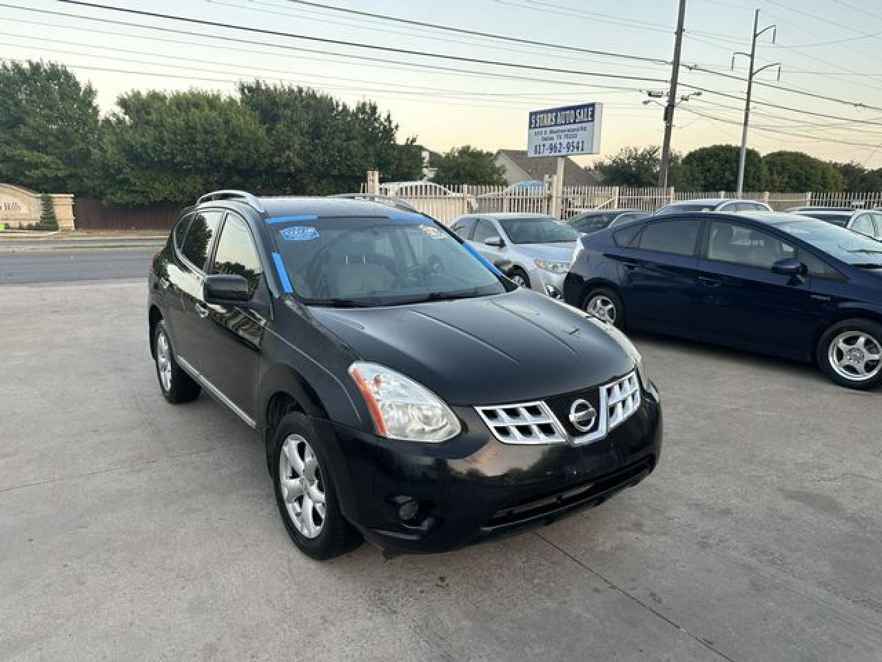 2011 Nissan Rogue S - Фото 2