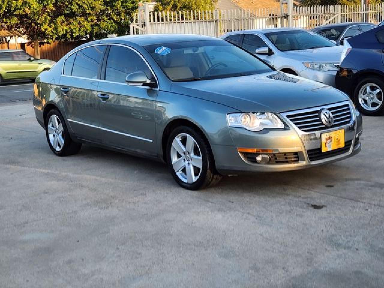 2007 Volkswagen Passat 2.0T - Фото 6