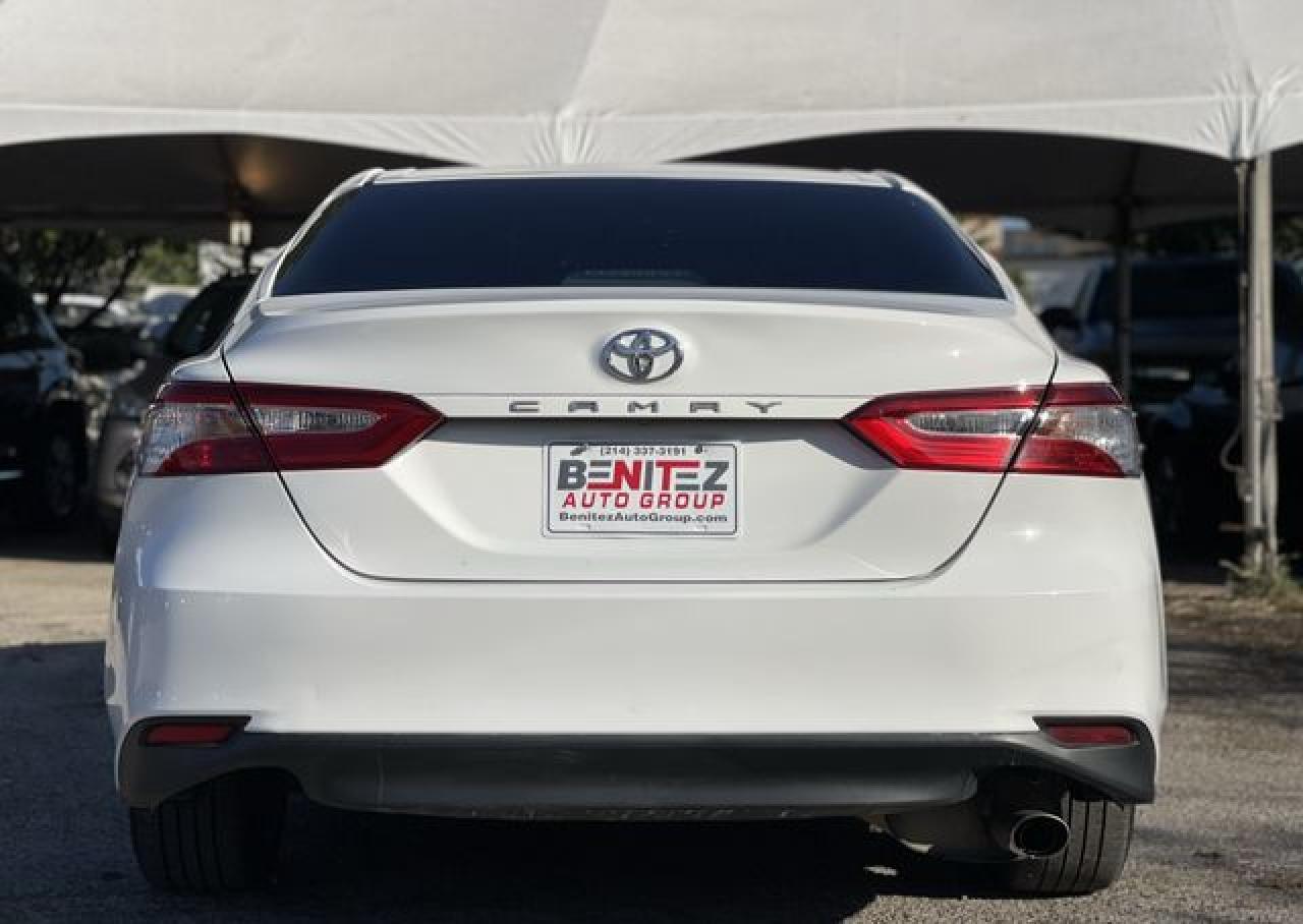 2018 Toyota Camry L - Image 5