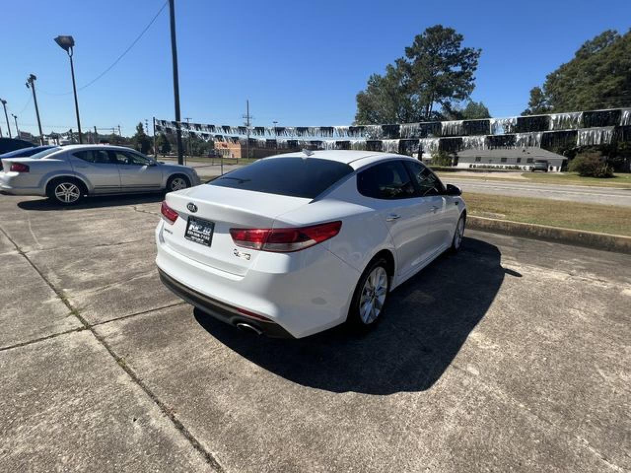 2016 Kia Optima Lx - Фото 3