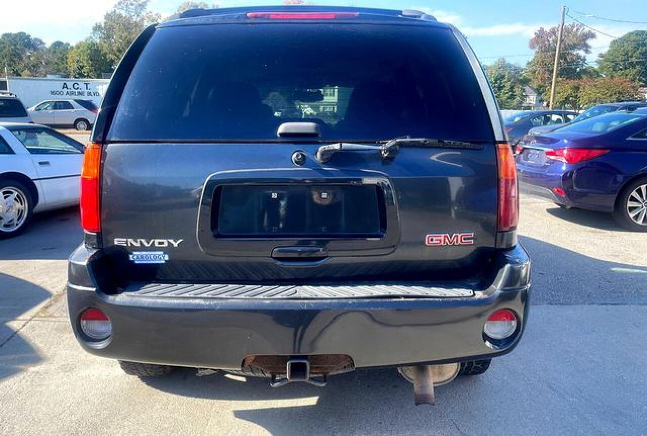 2006 GMC Envoy - Image 4