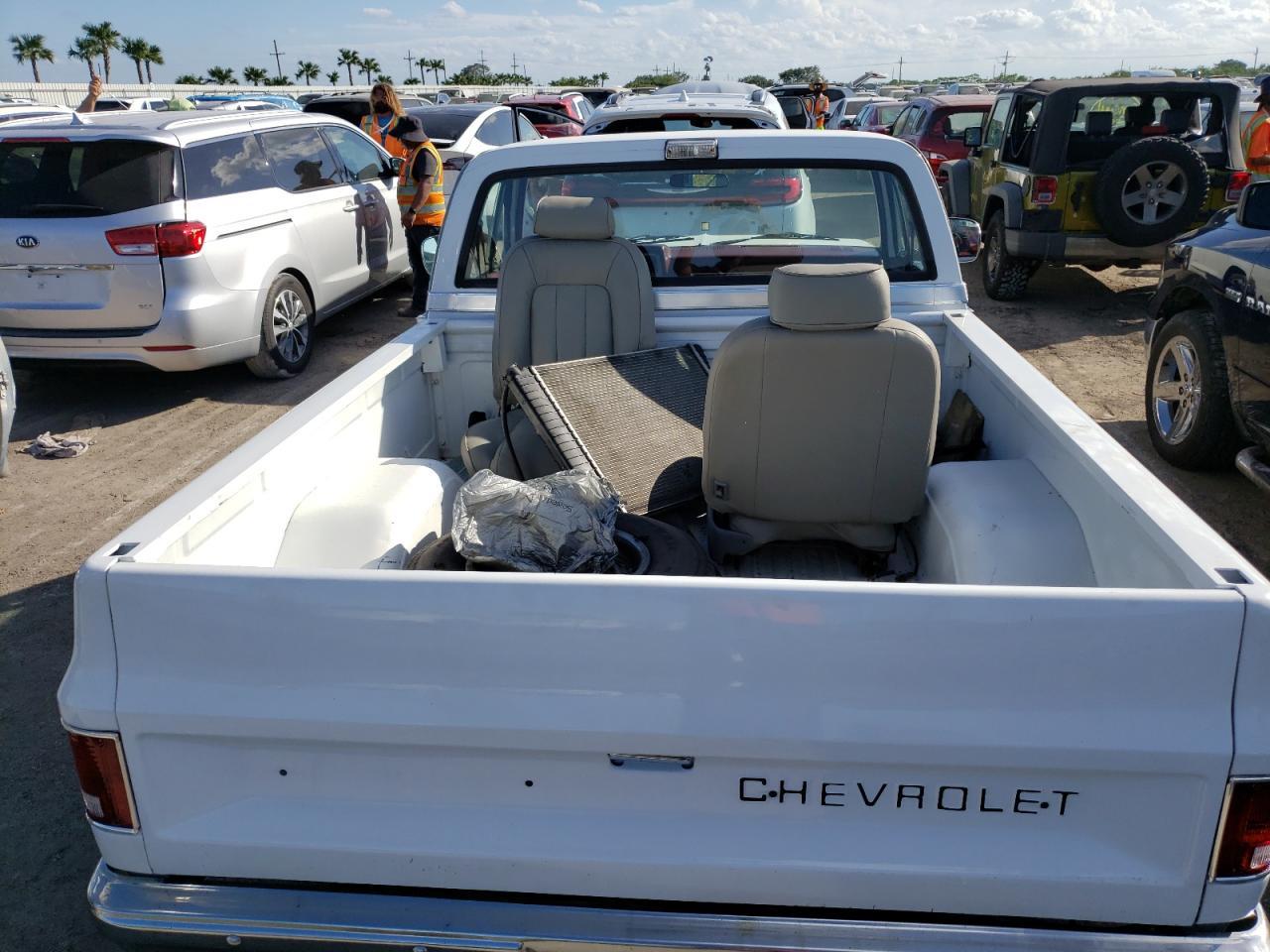 1984 Chevrolet C10 - Фото 6
