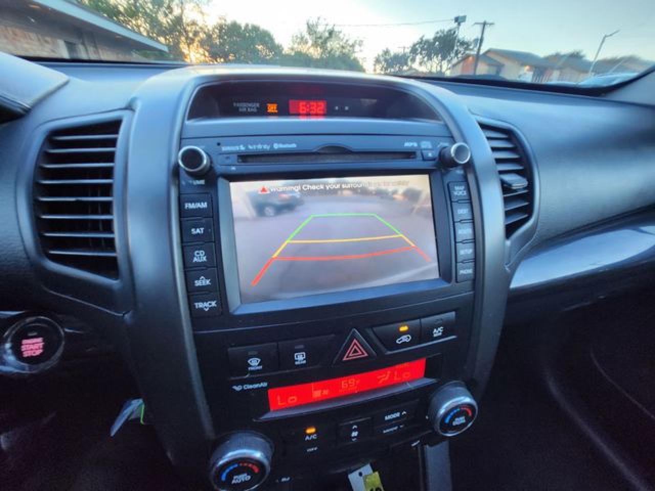 2013 Kia Sorento Sx - Image 7