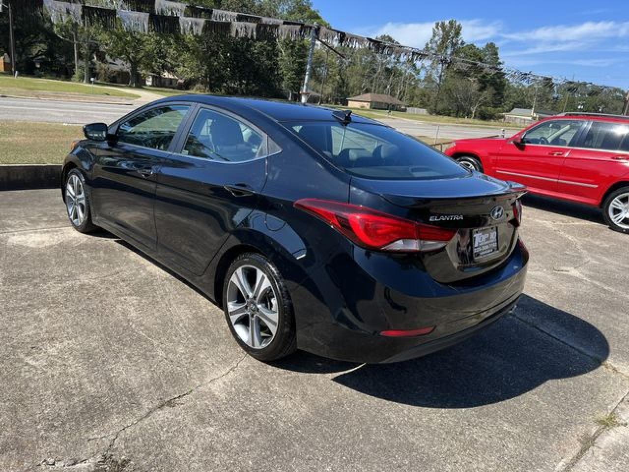 2015 Hyundai Elantra Se - Фото 2