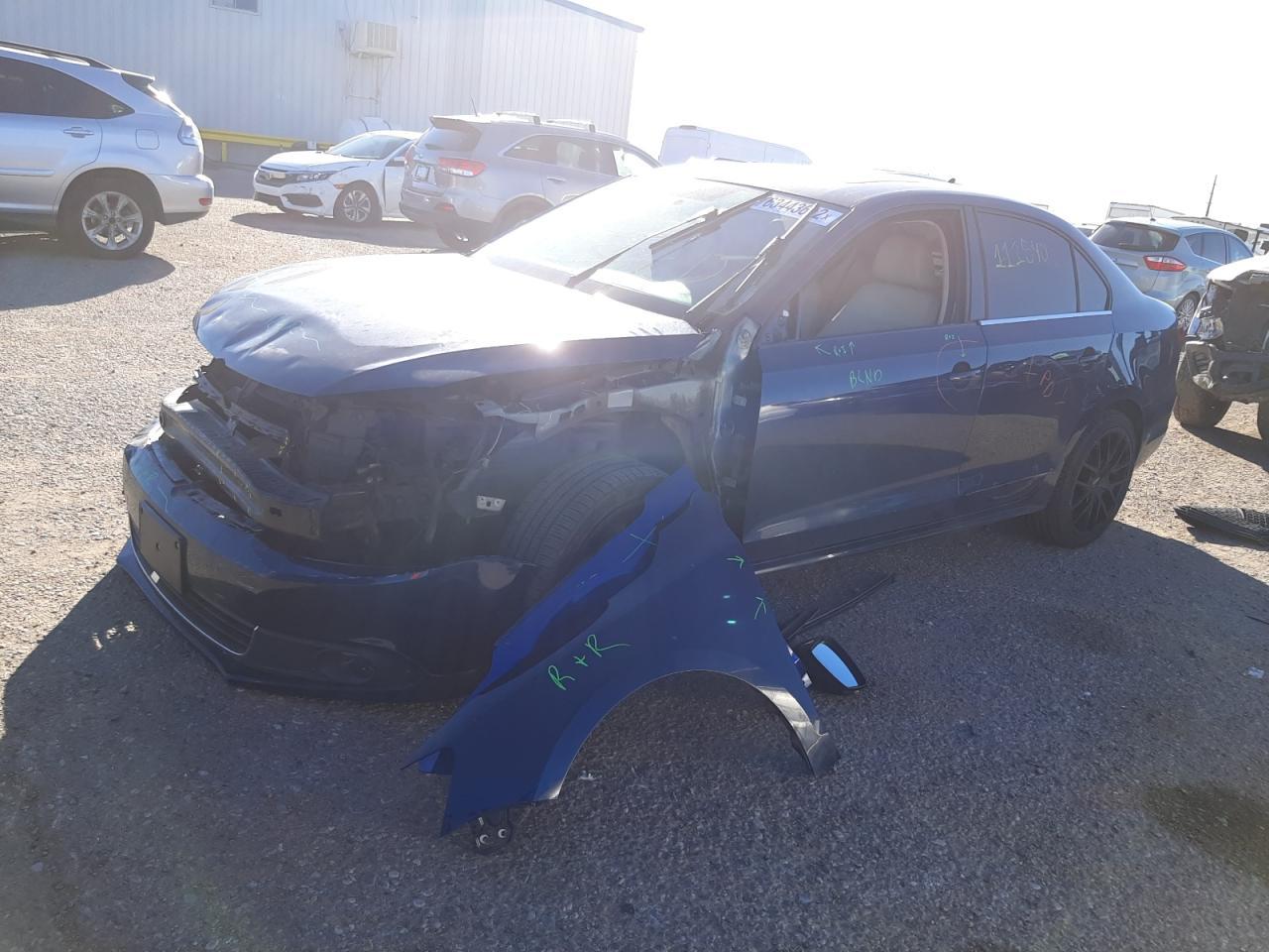 2013 VOLKSWAGEN JETTA TDI - Image 2