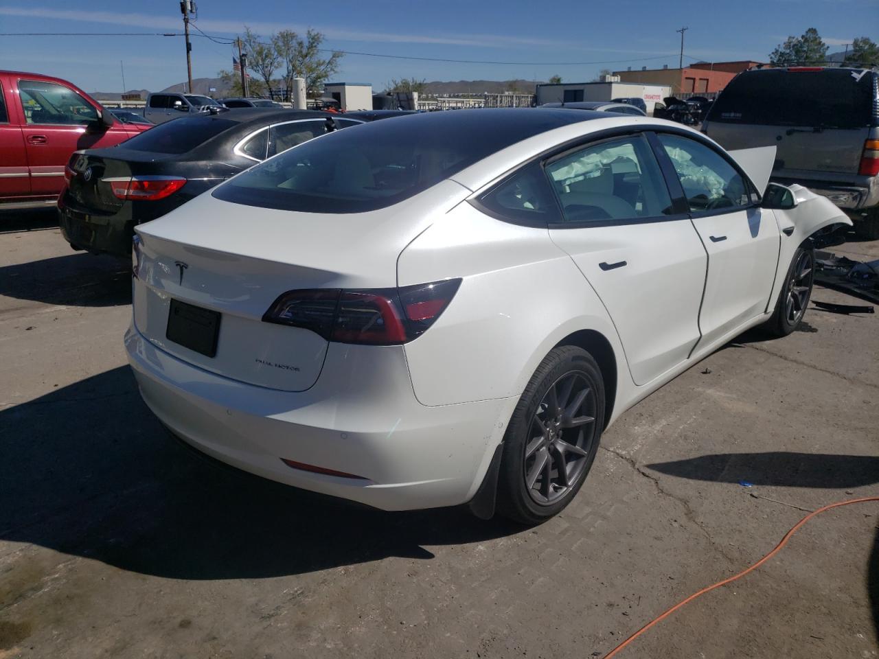 2022 TESLA MODEL 3 - Image 4