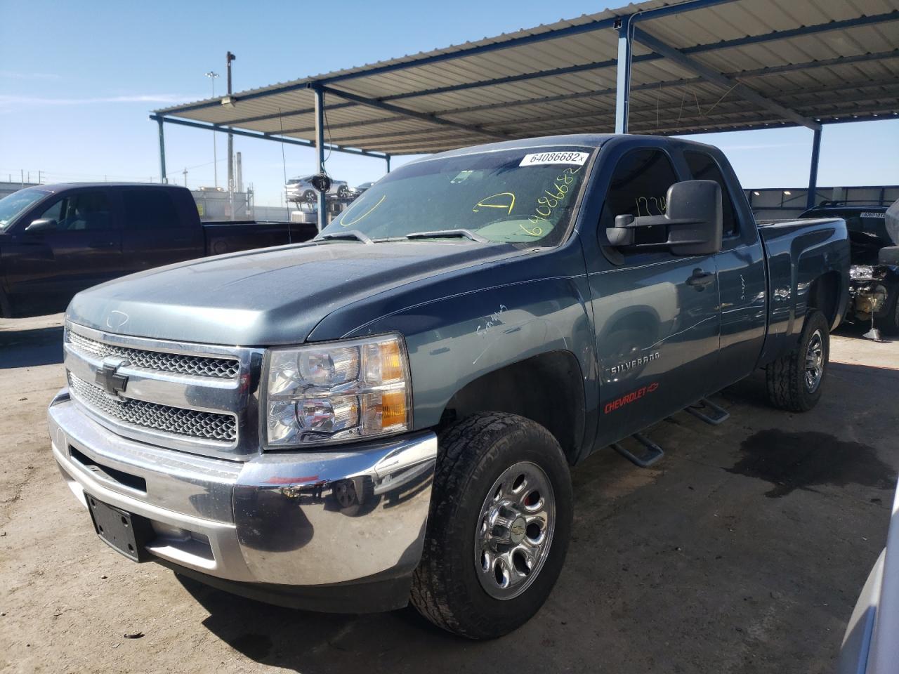 2012 Chevrolet Silverado C1500 - Фото 2