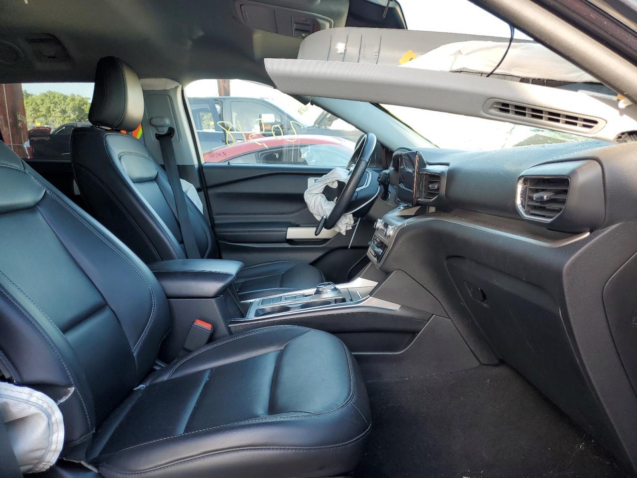 2021 Ford Explorer Xlt - Фото 5