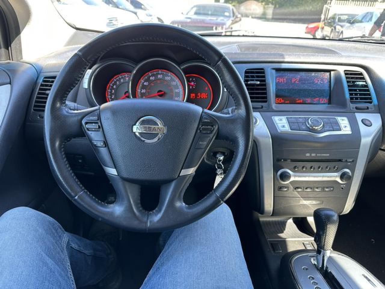 2009 Nissan Murano S - Image 4