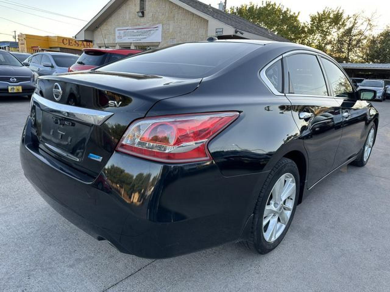 2013 Nissan Altima 2.5 - Image 2
