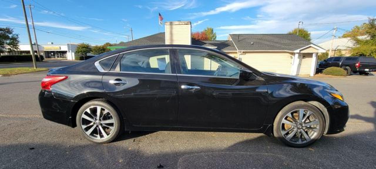 2016 Nissan Altima 2.5 - Image 5