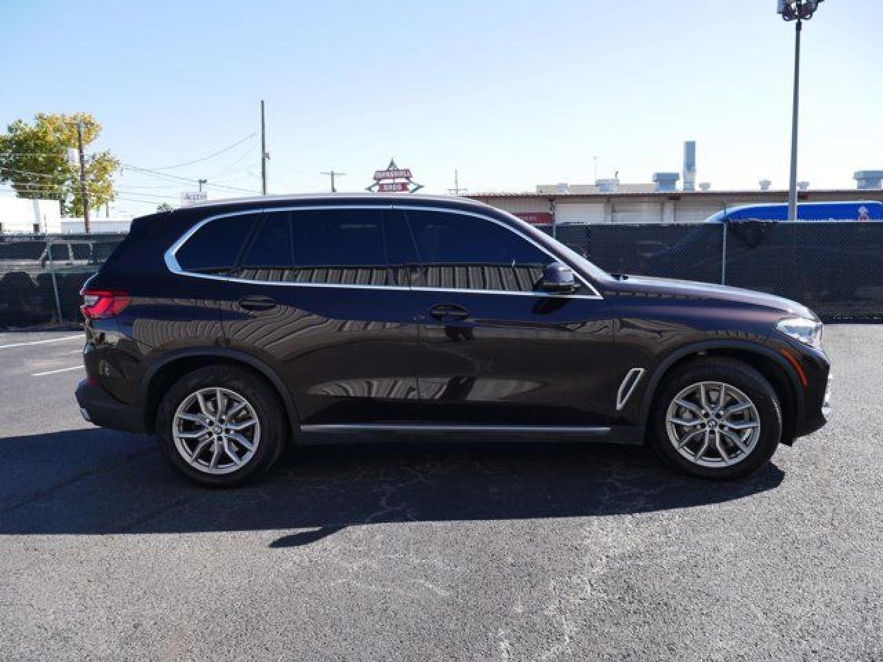 2021 BMW X5 xDrive40I - Image 4