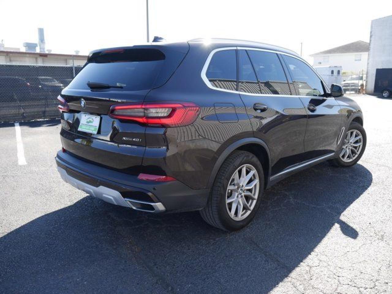 2021 BMW X5 xDrive40I - Image 5