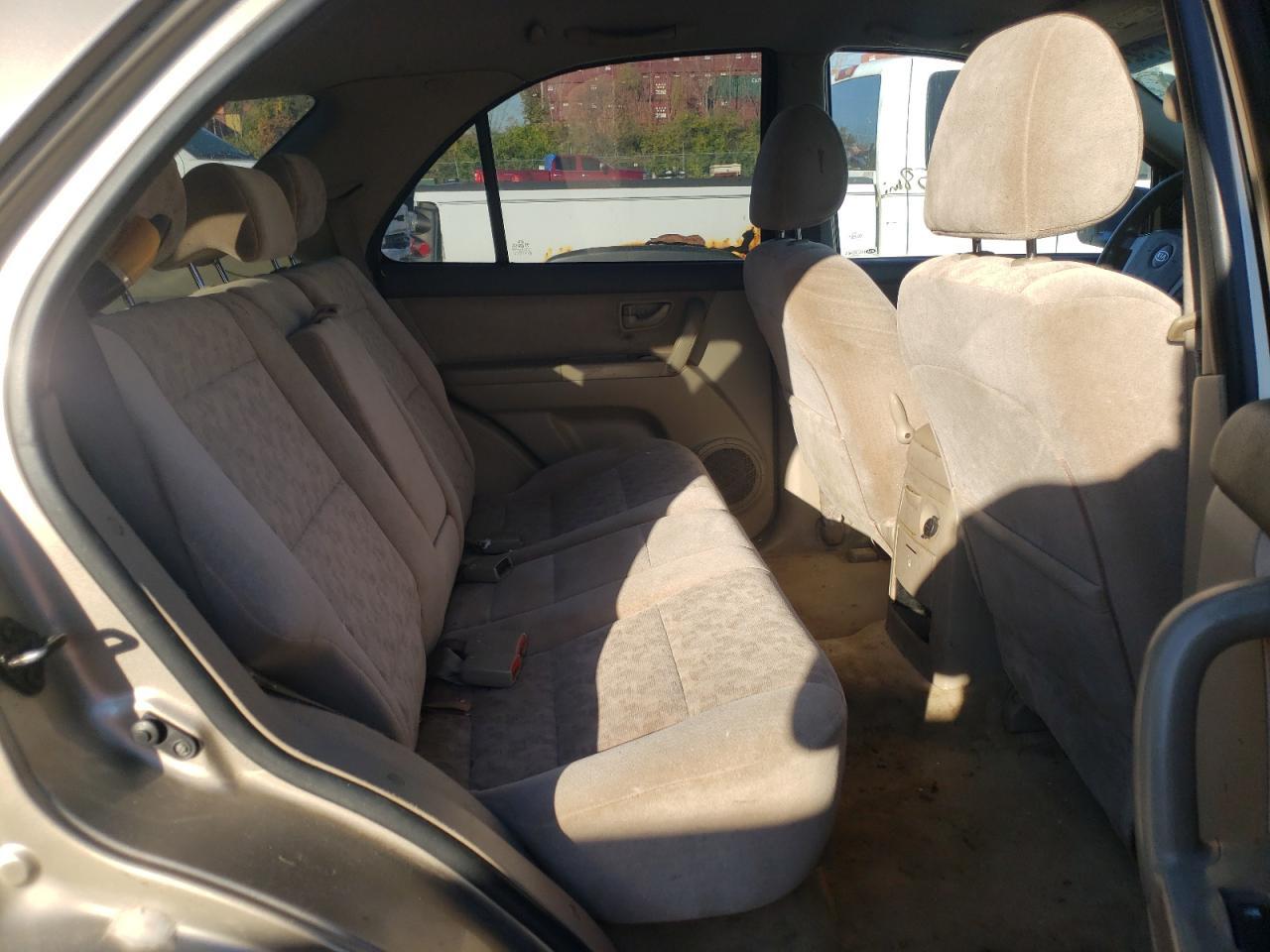 2004 Kia Sorento Ex - Фото 6