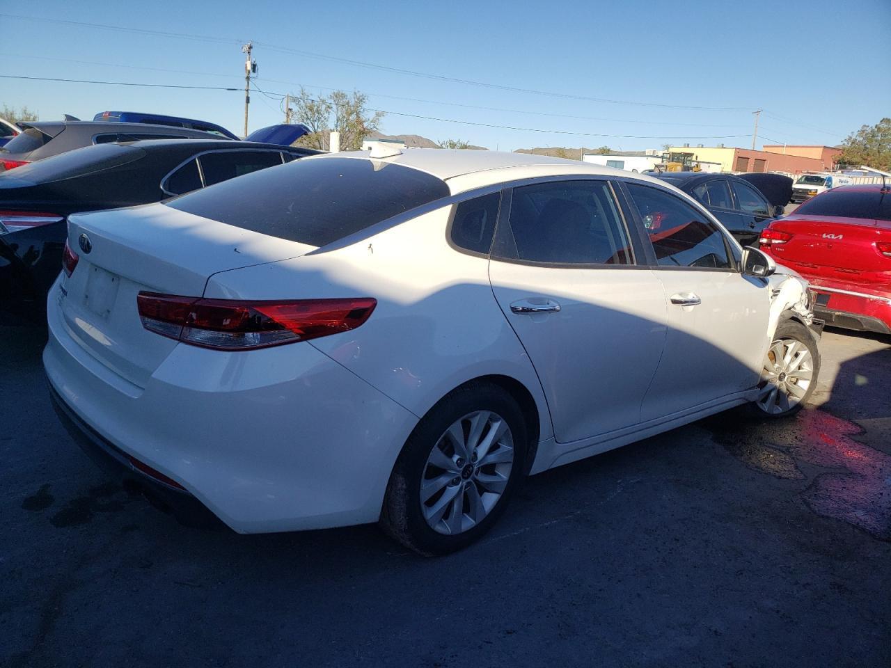 2016 KIA OPTIMA LX - Image 4
