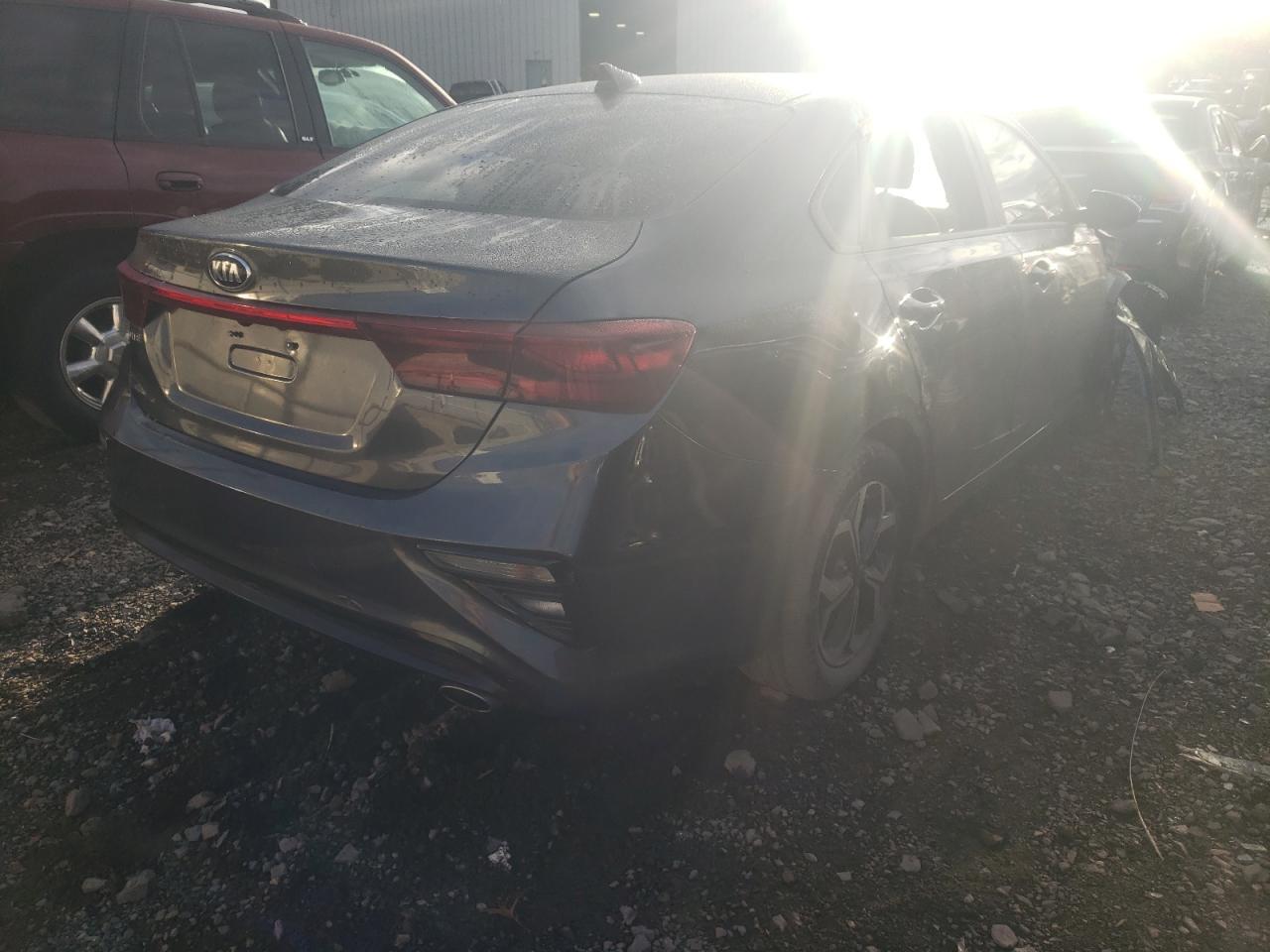 2021 Kia Forte Fe - Фото 4