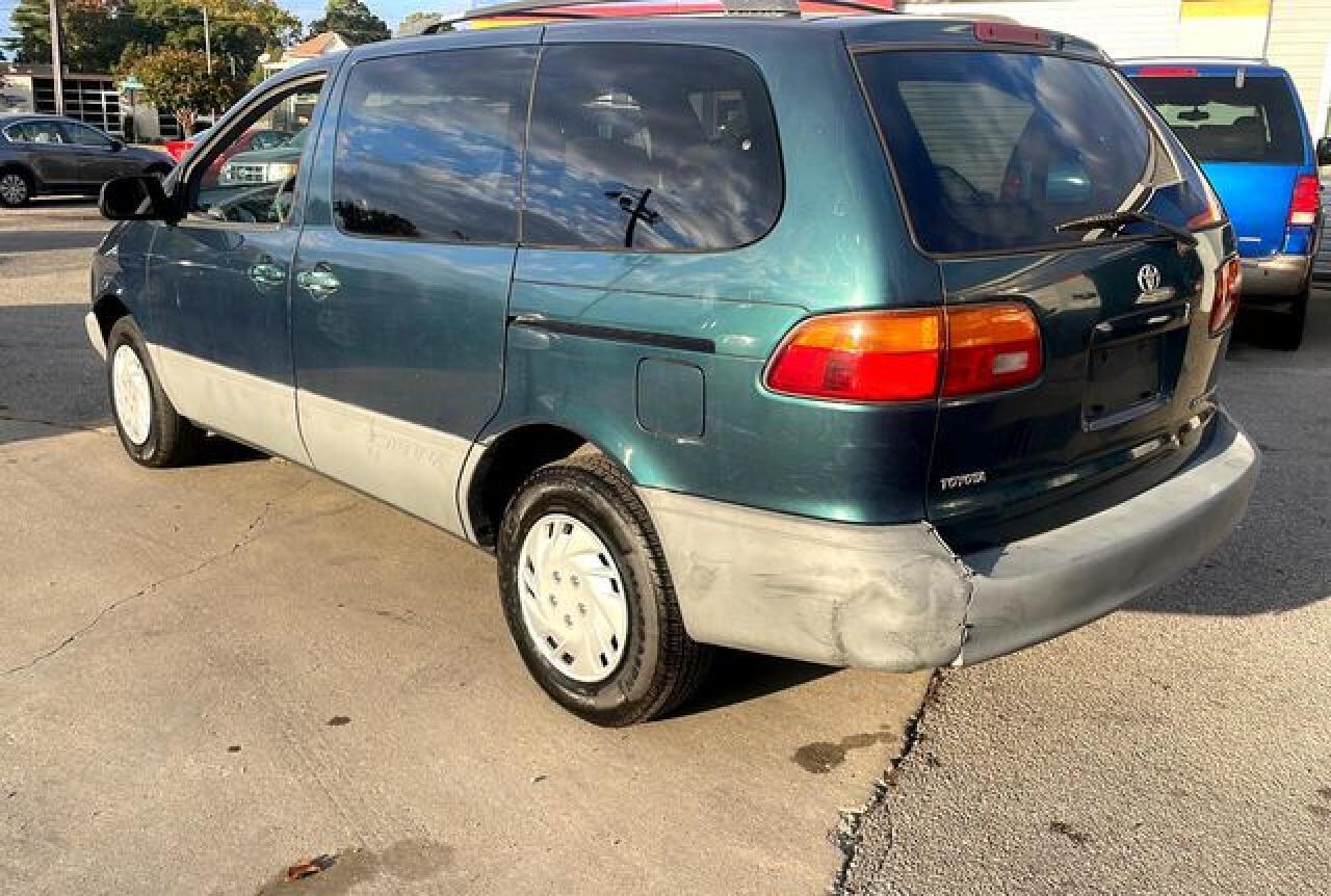 1998 Toyota Sienna Le - Фото 3