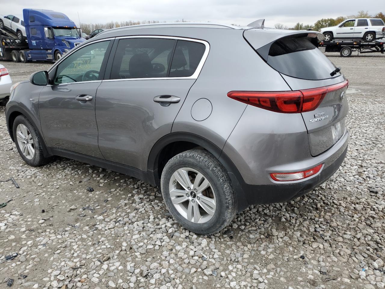 2017 KIA SPORTAGE L - Image 3