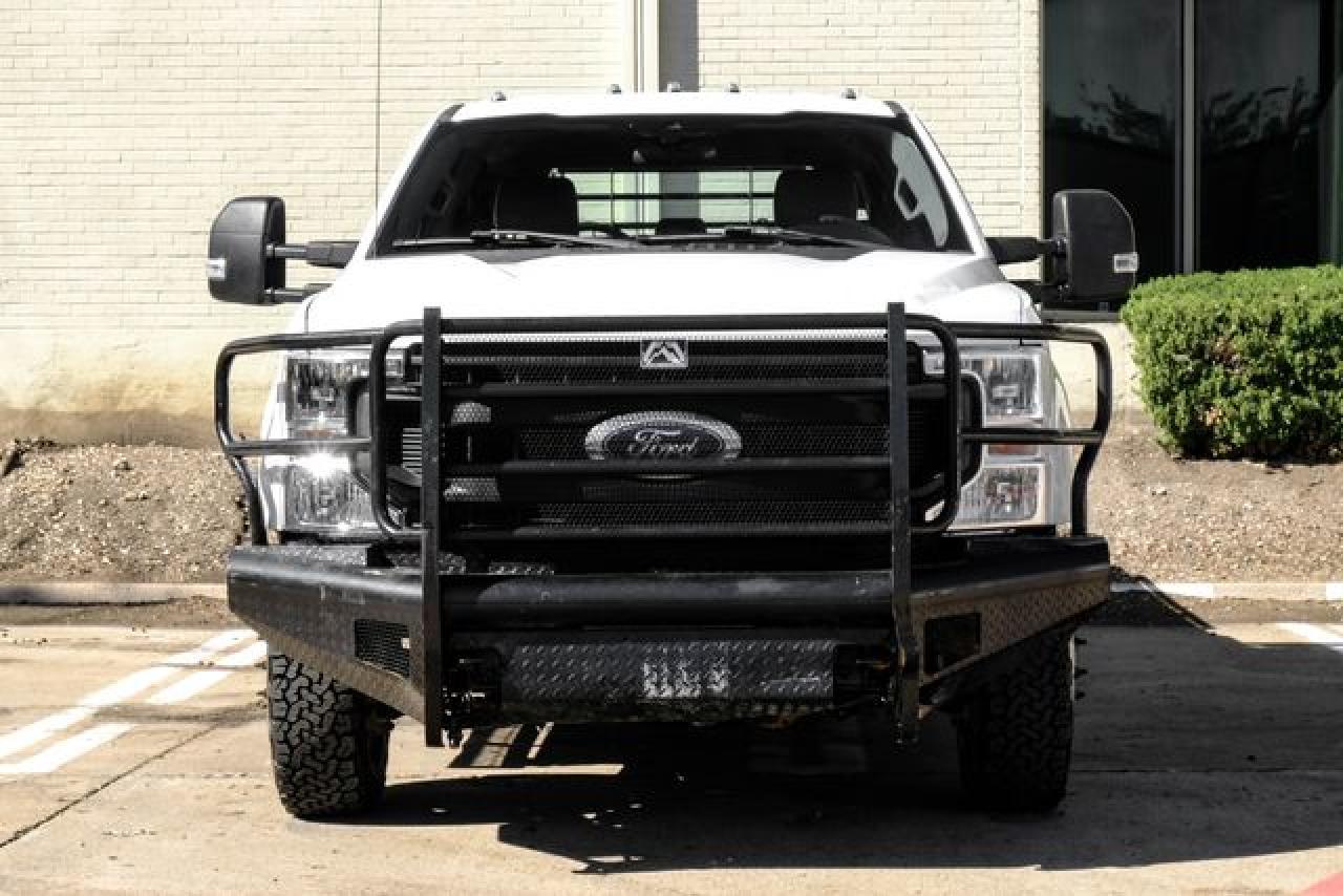 2020 Ford F350 Super Duty - Image 3