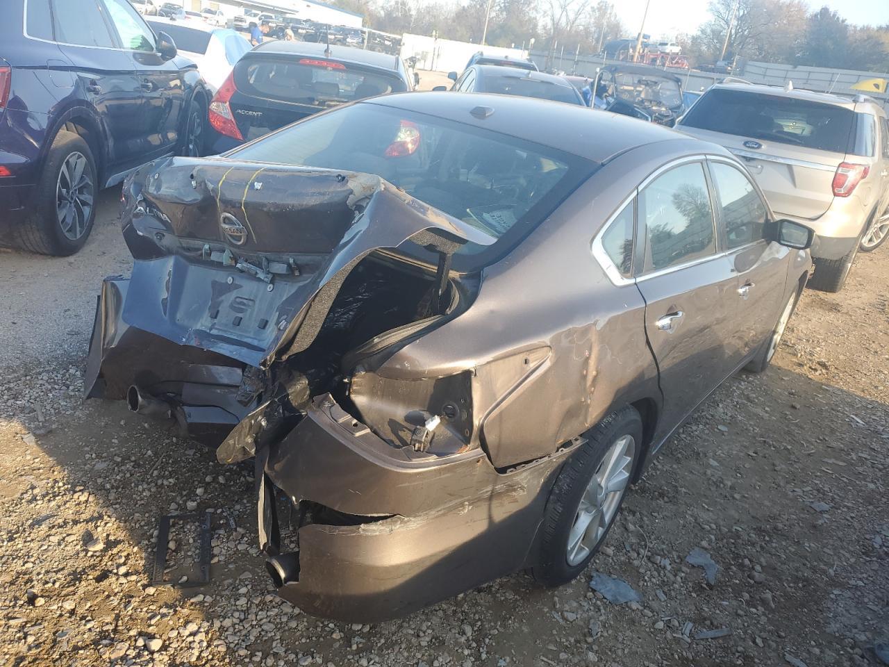2014 Nissan Altima 2.5 - Фото 4