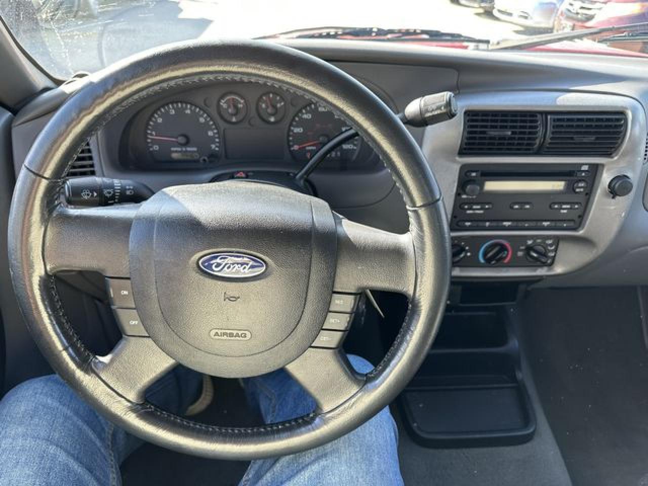 2004 Ford Ranger Super Cab - Image 5