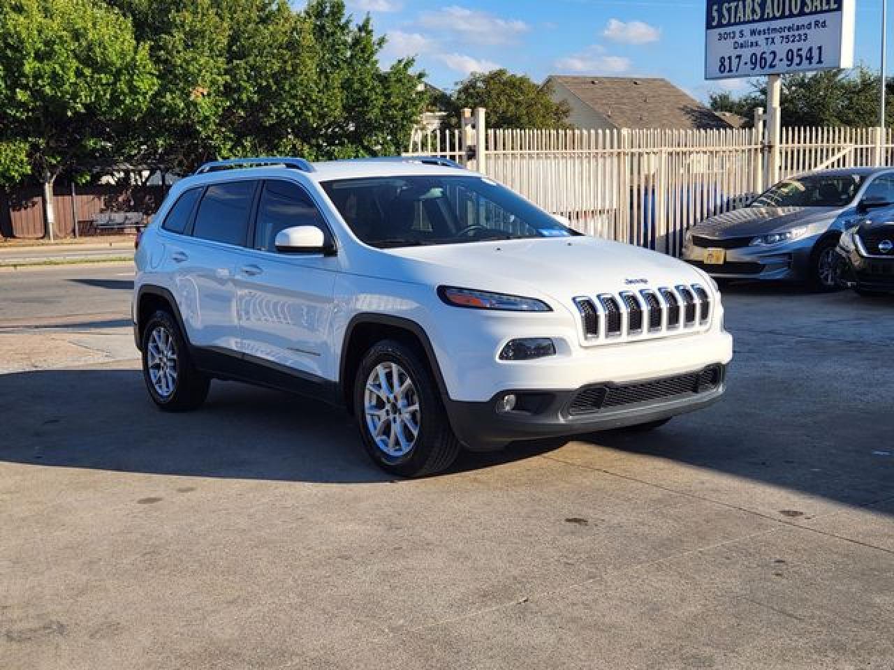 2016 Jeep Cherokee Latitude - Фото 3