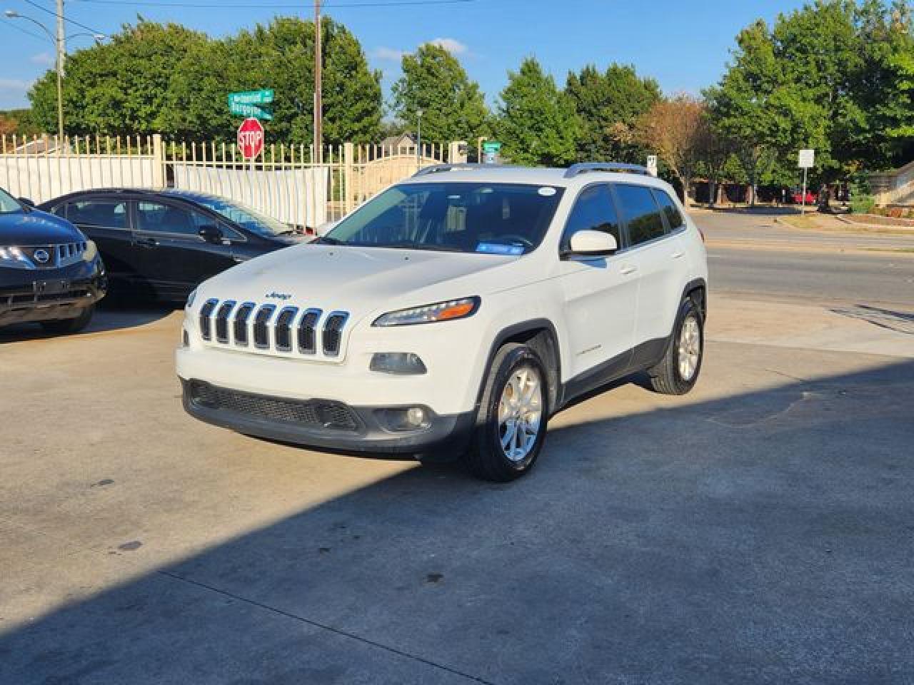 2016 Jeep Cherokee Latitude - Фото 6