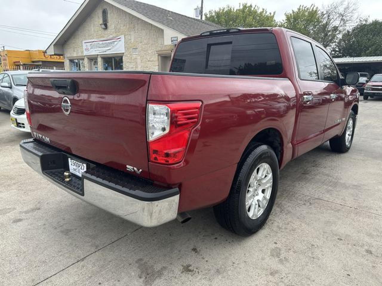 2019 Nissan Titan S - Image 3