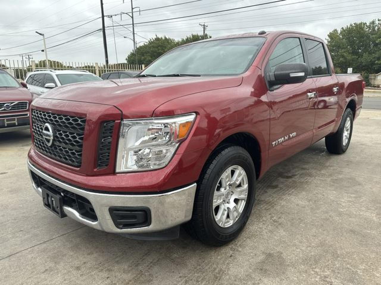 2019 Nissan Titan S - Image 2