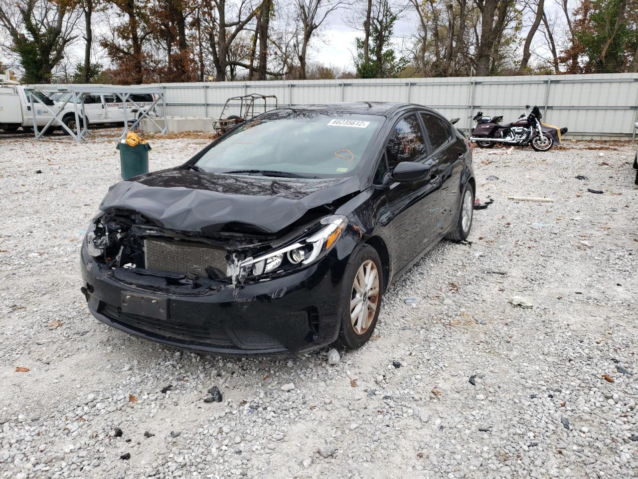2017 Kia Forte - Image 2