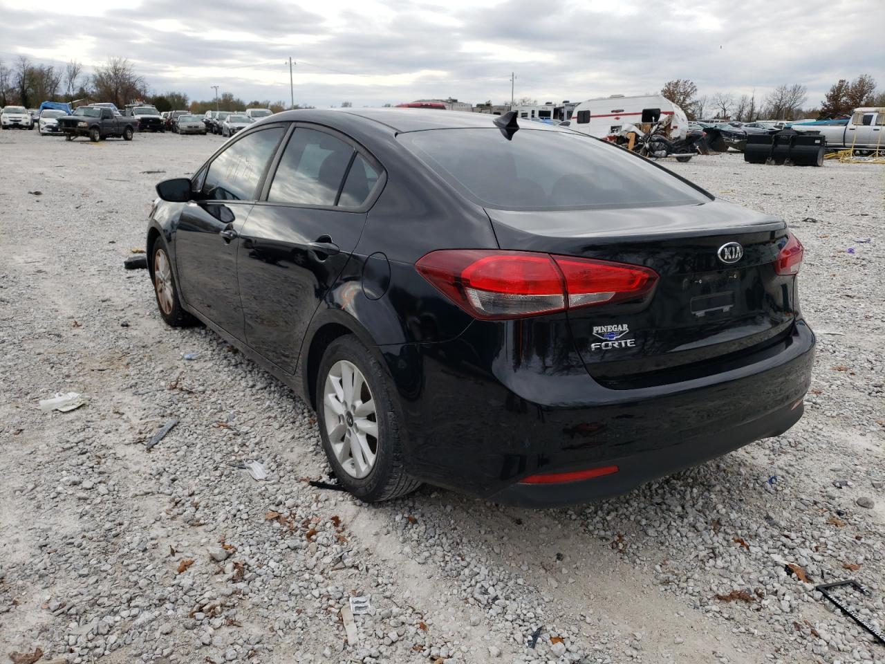 2017 Kia Forte - Image 3