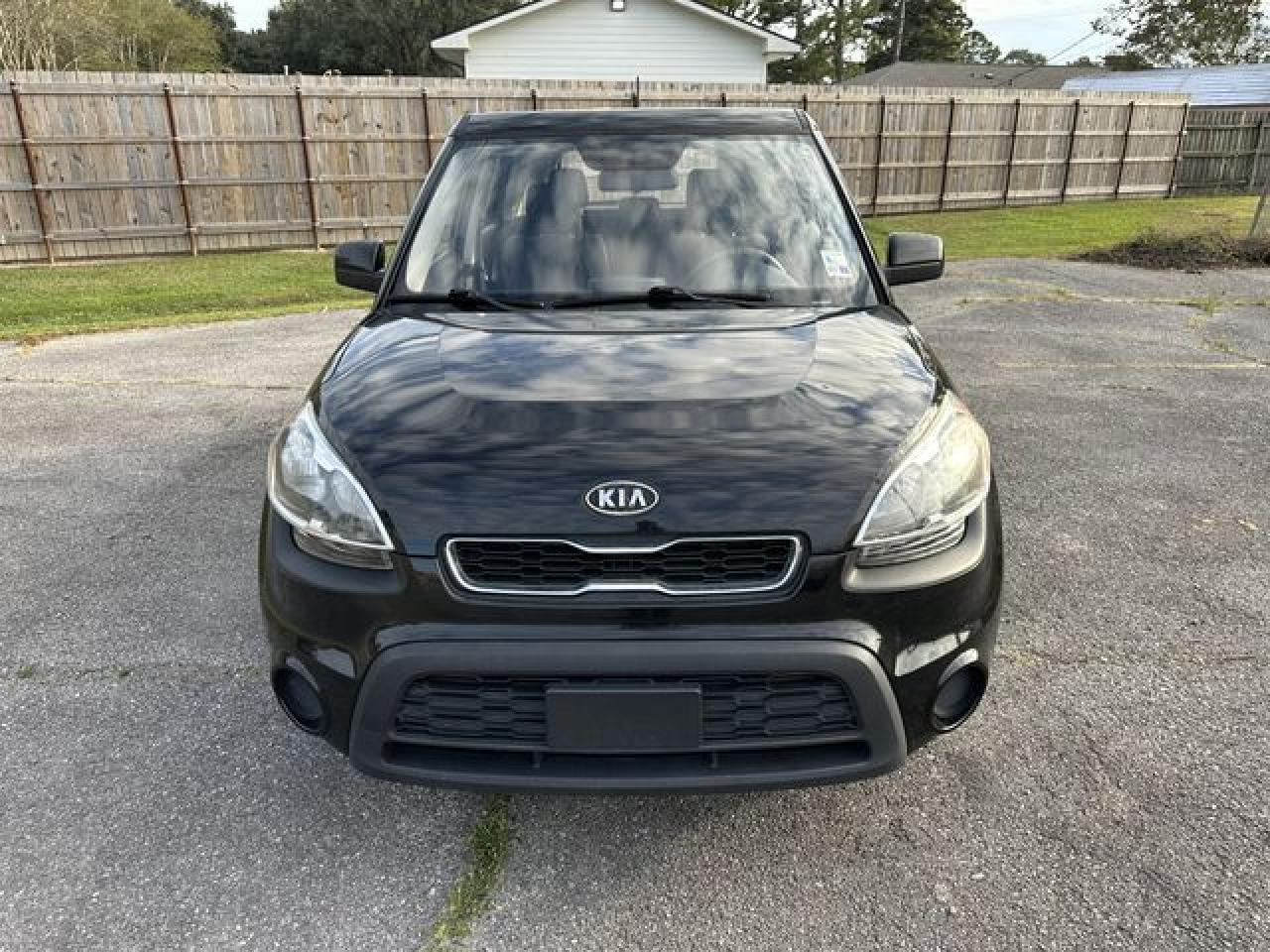 2012 Kia Soul - Image 2