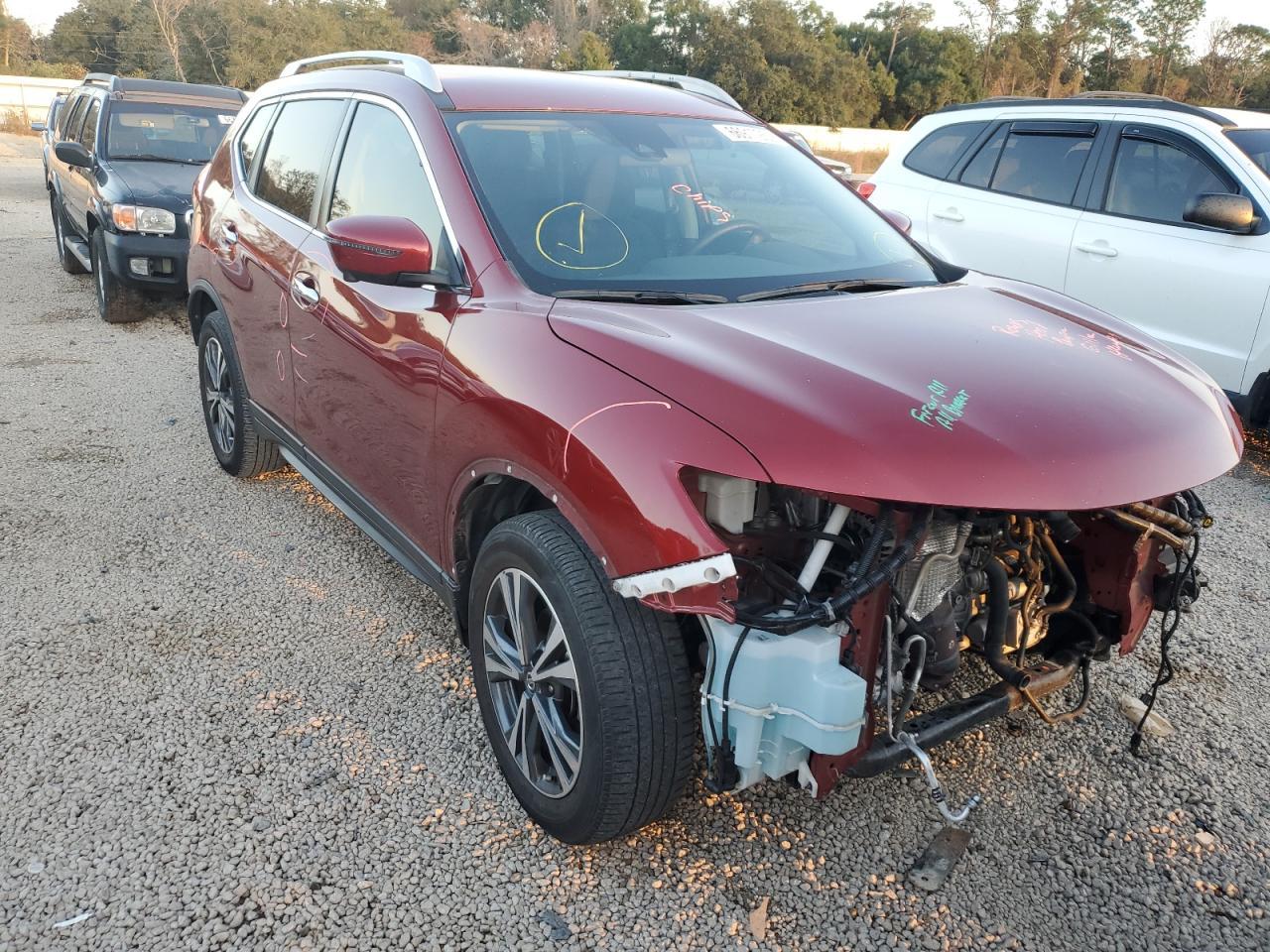 2019 NISSAN ROGUE S car image