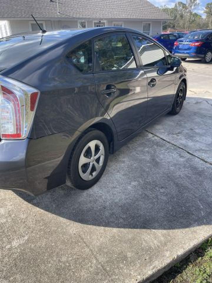 2012 Toyota Prius - Фото 6