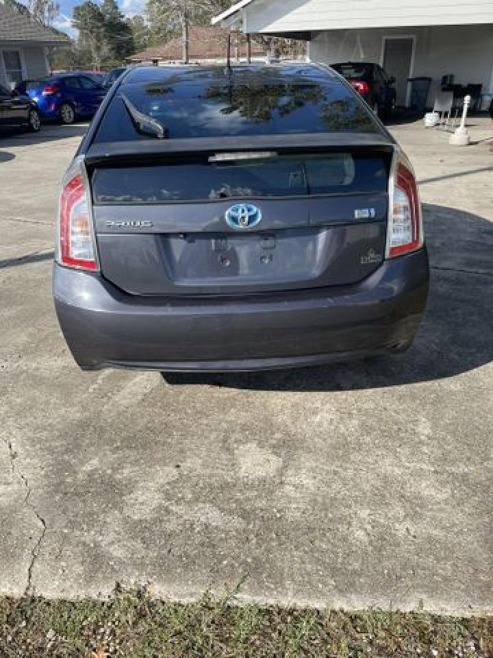 2012 Toyota Prius - Фото 5
