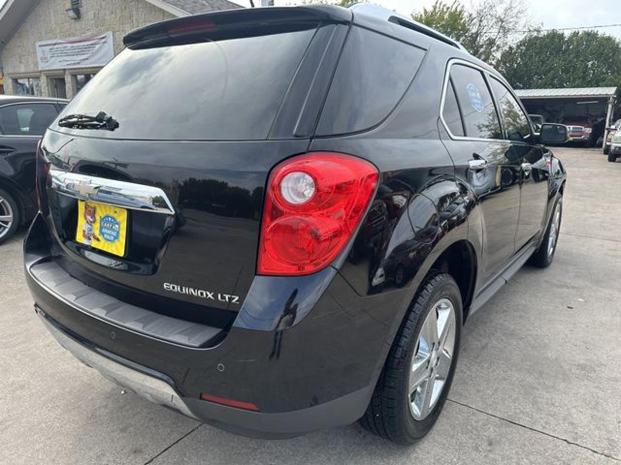 2014 Chevrolet Equinox Ltz - Image 2