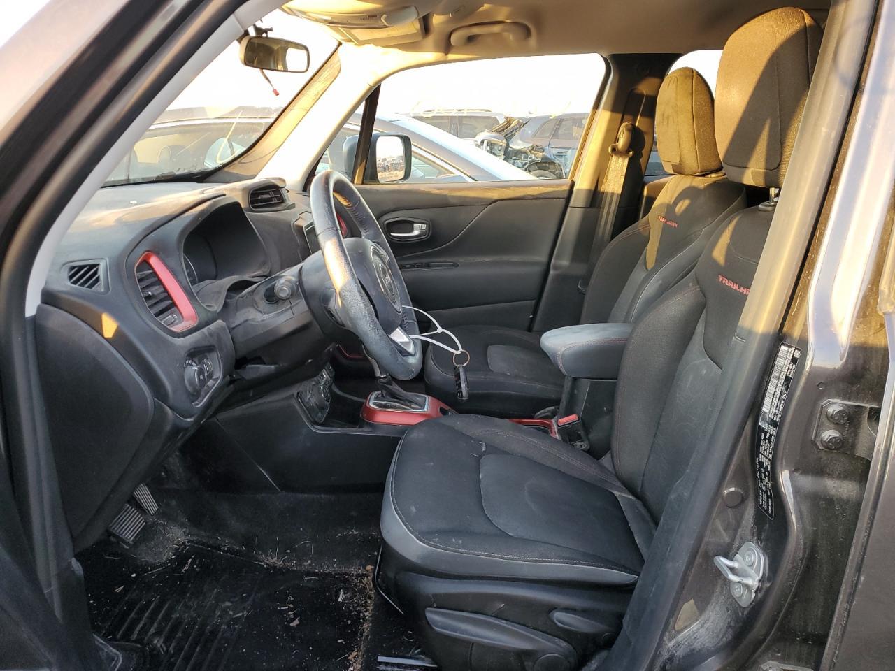 2020 Jeep Renegade Trailhawk - Image 7