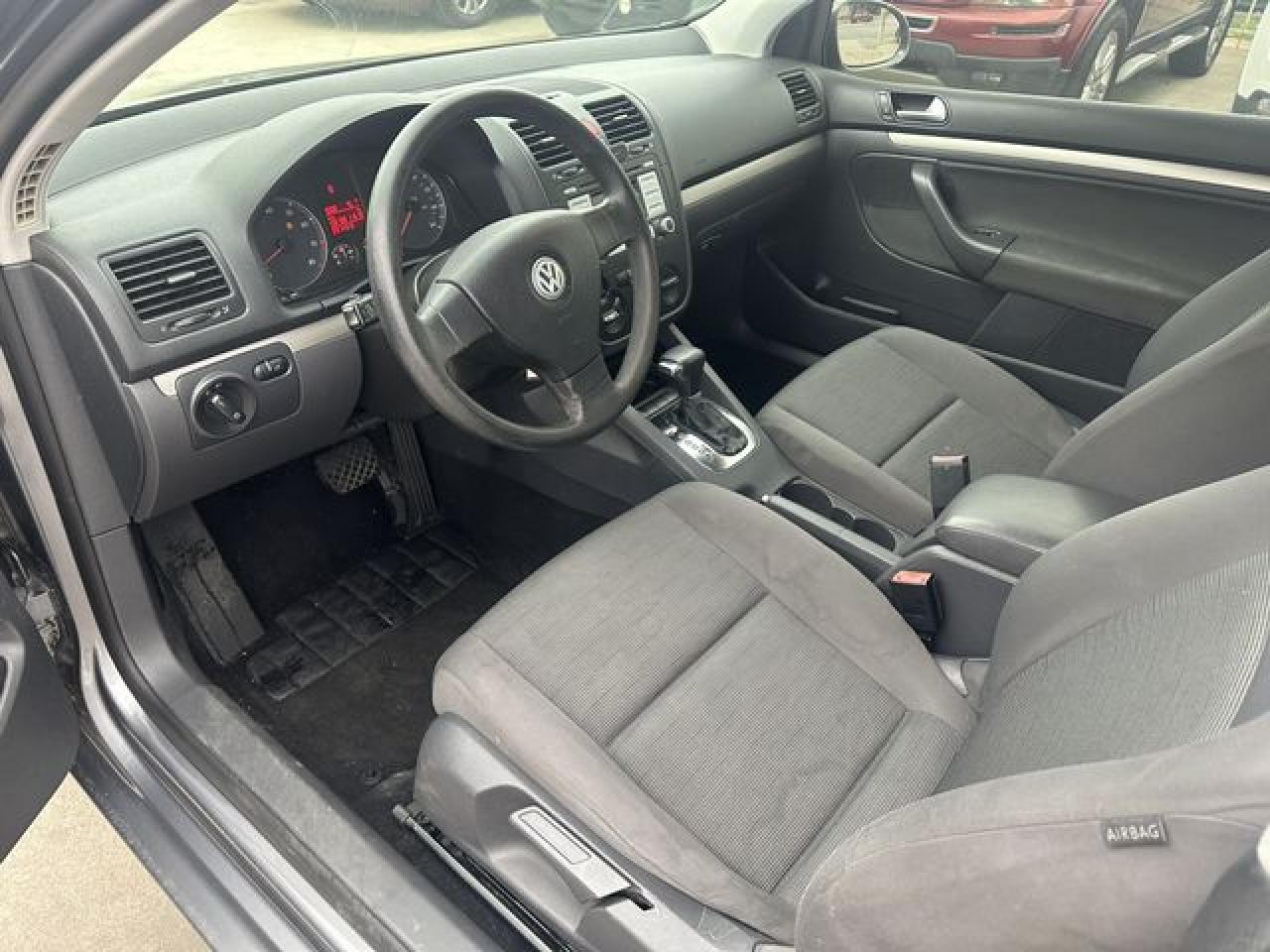 2009 Volkswagen Rabbit - Фото 6