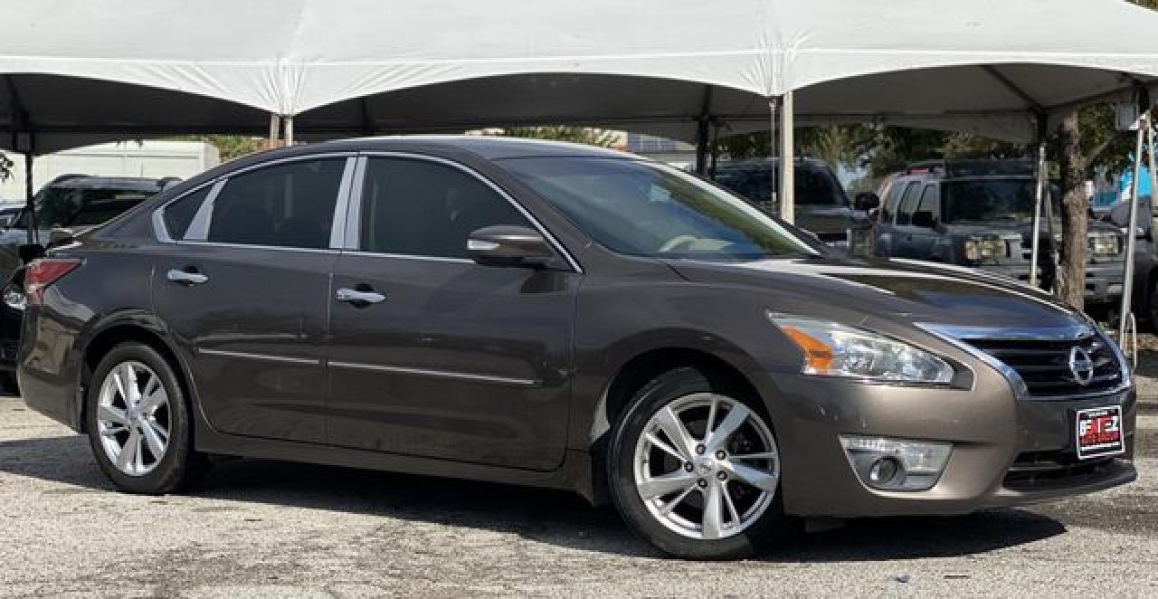 2015 Nissan Altima 2.5 - Фото 2