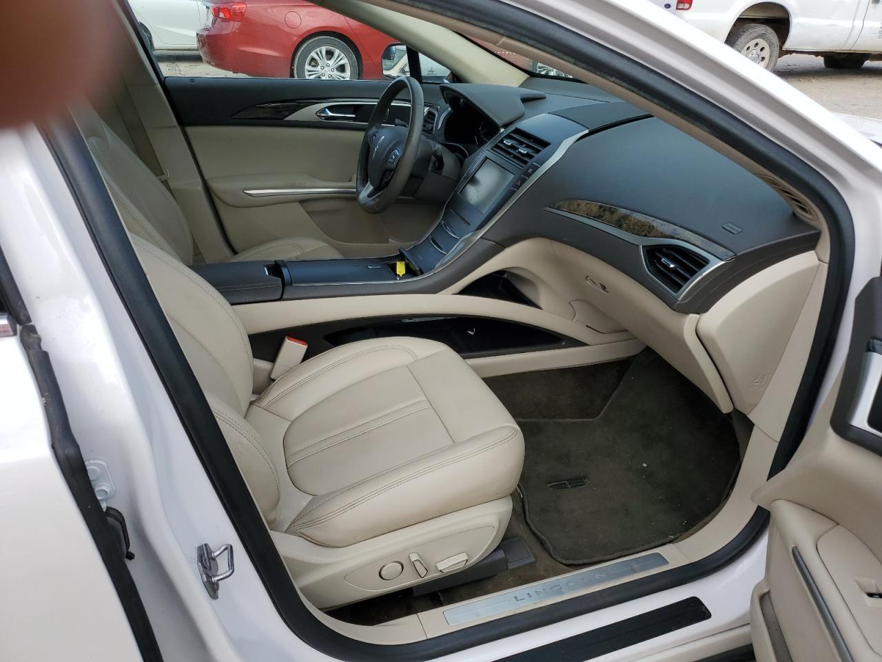 2016 LINCOLN MKZ HYBRID - Фото 5