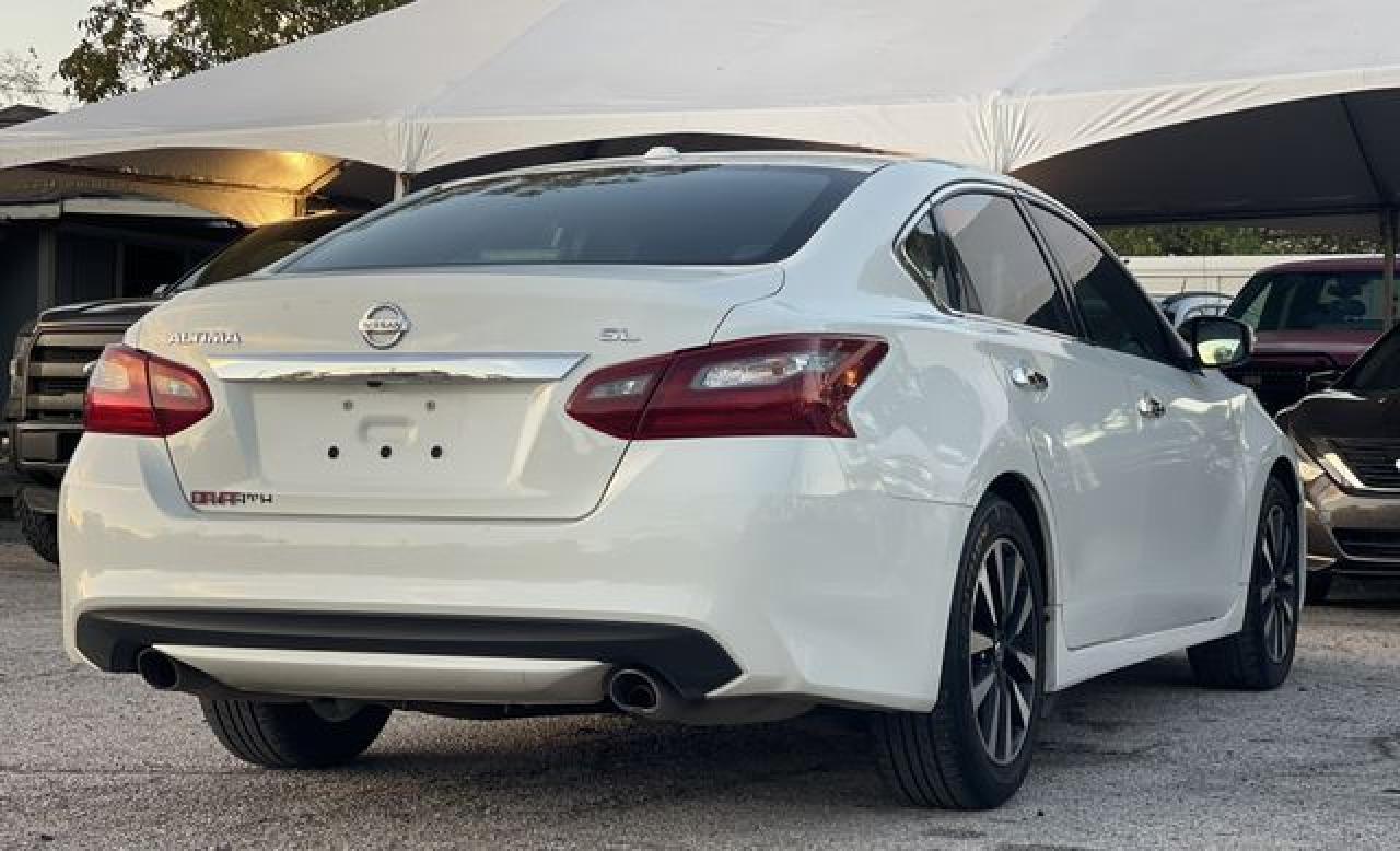 2018 Nissan Altima 2.5 - Image 5