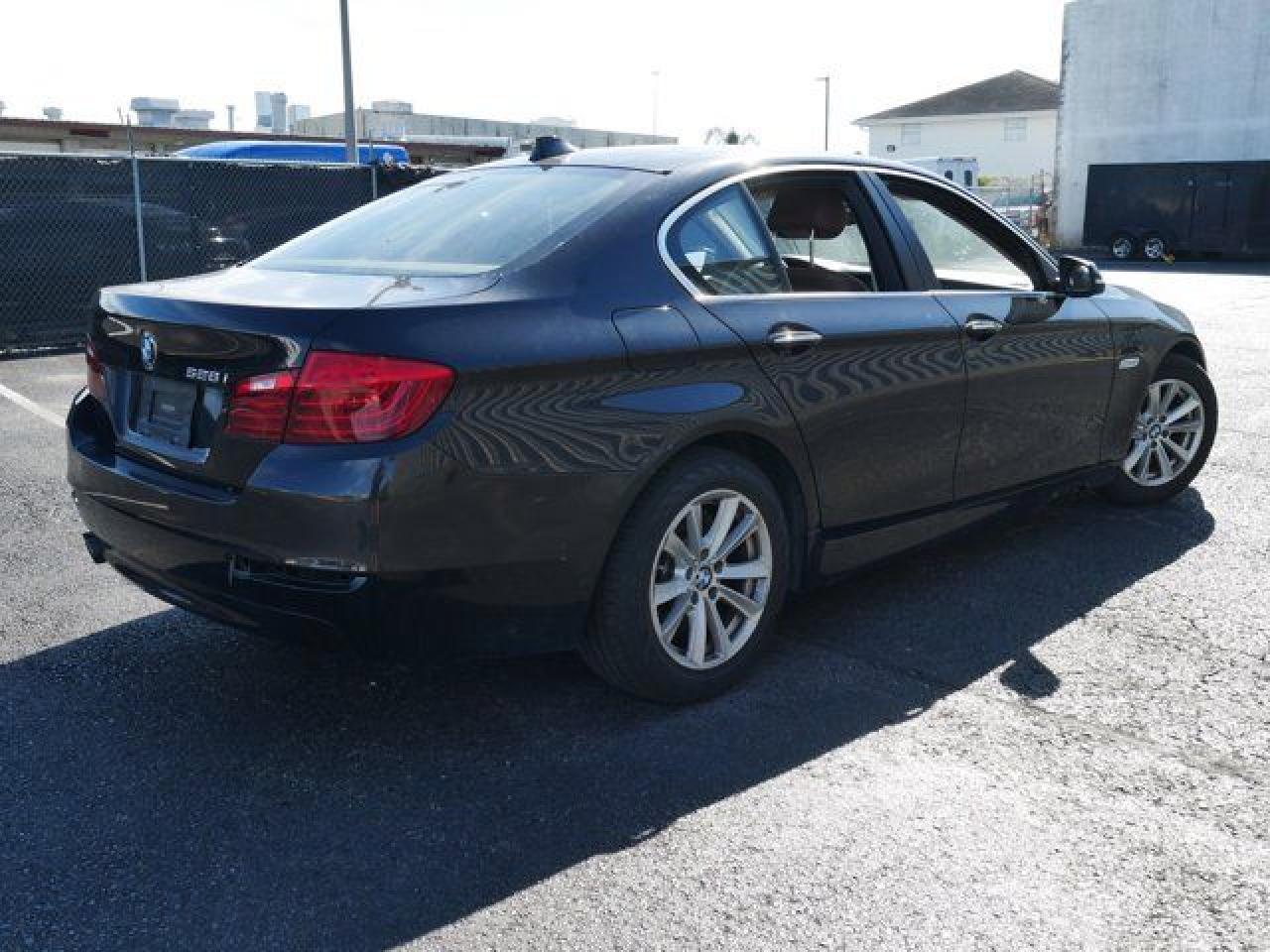 2016 BMW 528 I - Image 5