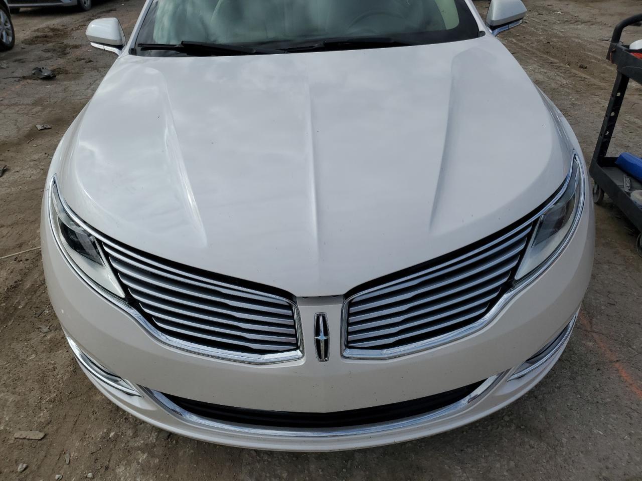 2016 LINCOLN MKZ HYBRID - Фото 7