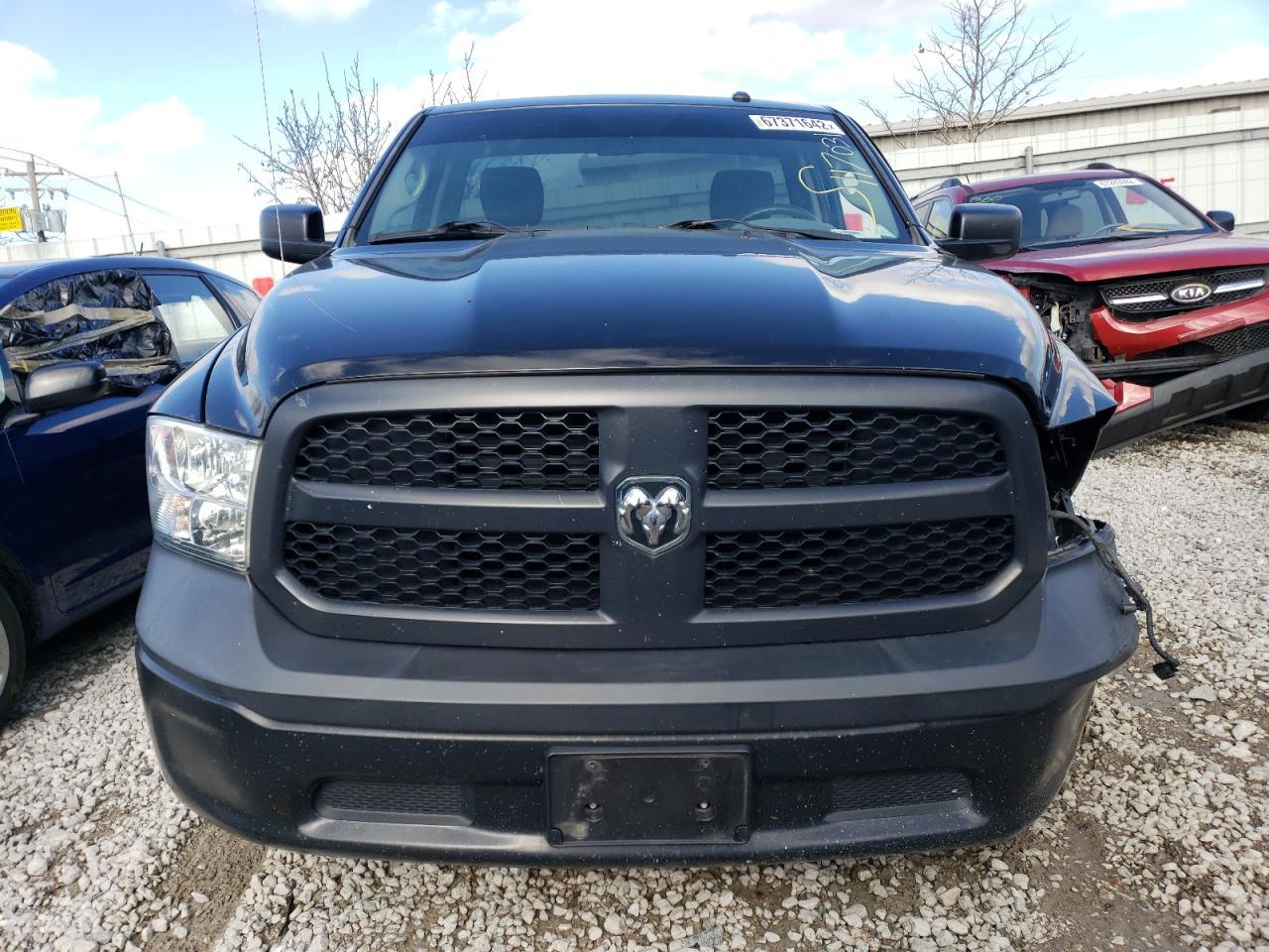 2014 RAM 1500 ST - Фото 5