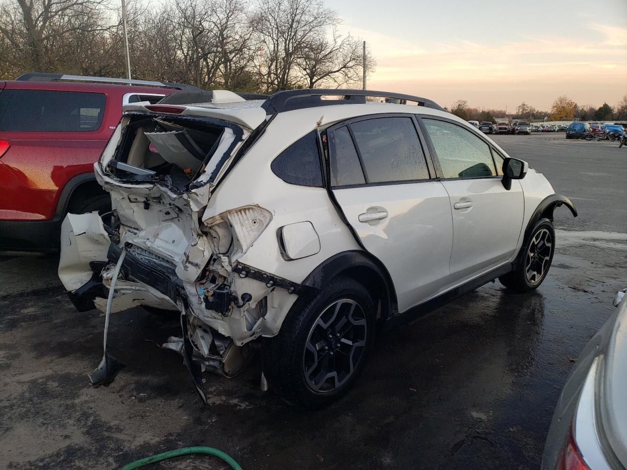 2016 Subaru Crosstrek Premium - Фото 3